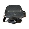 Immagine di GUESS Borsello uomo Medio con Tracolla regolabile e tasche organizzate P6217